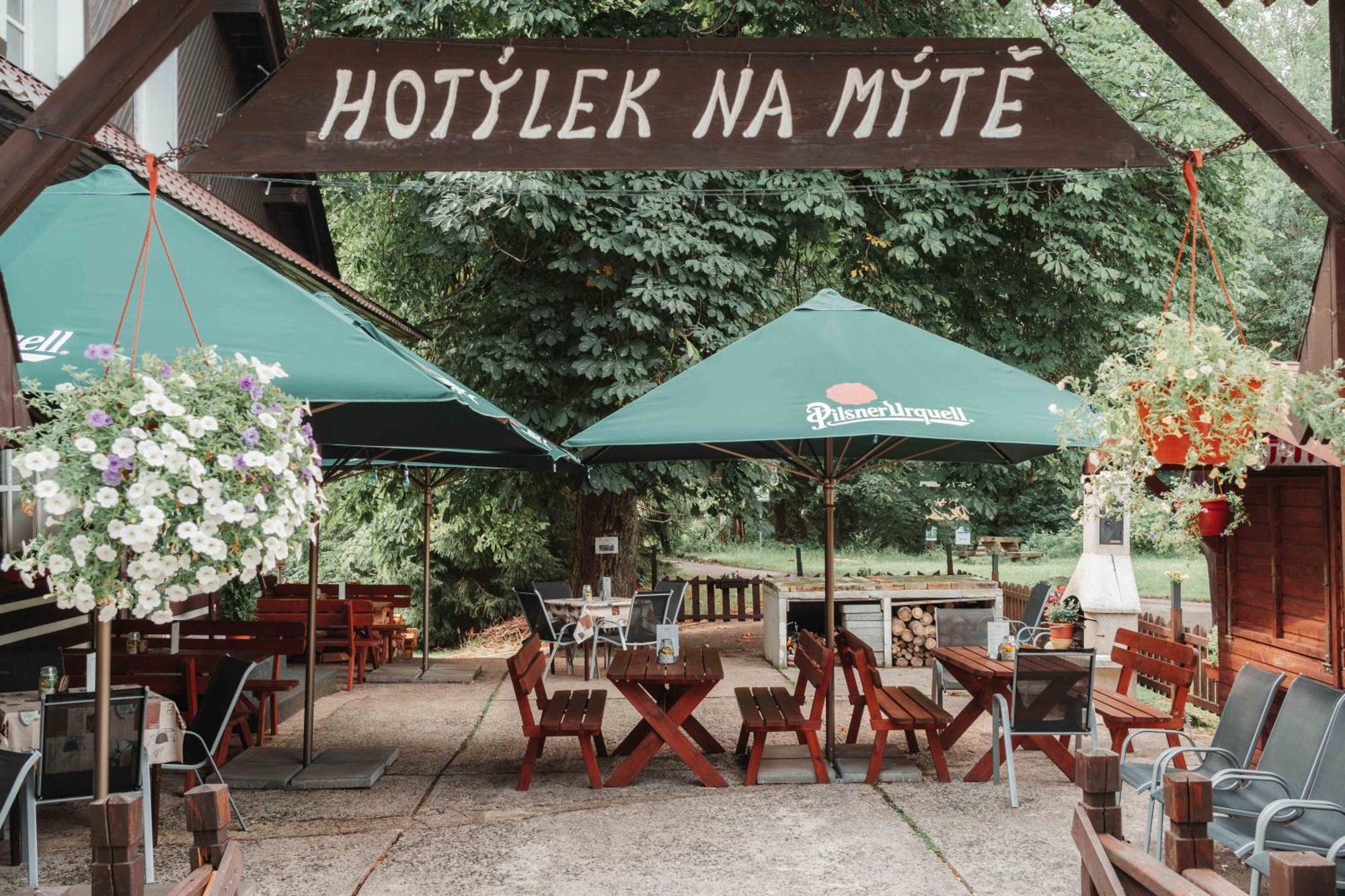 ホテル Hotylek Na Myte ハルラホフ エクステリア 写真